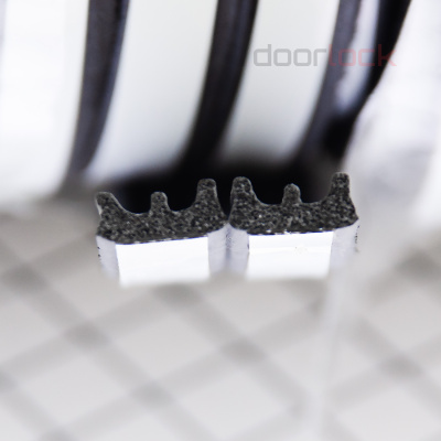 &quot;Уплотнитель дверной  DOORLOCK EPDM E-образный  4х9мм, черный,  самоклеящийся, рулон 150м&quot;